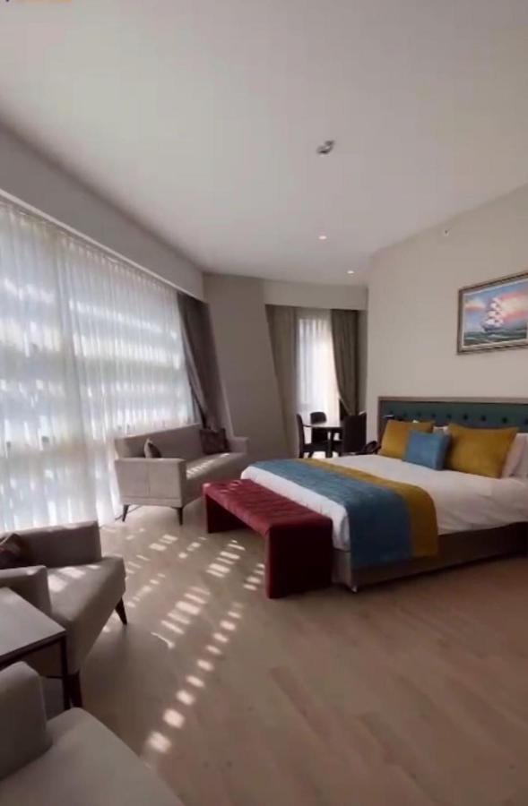 Cher Hotel & Spa Taksim Istanbul Exterior photo A bedroom at the hotel