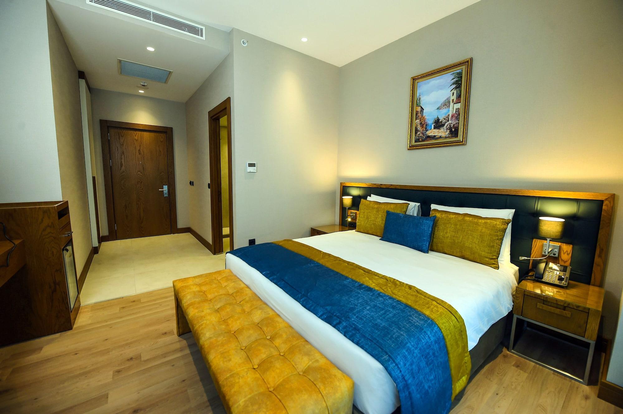 Cher Hotel & Spa Taksim Istanbul Exterior photo Deluxe Room