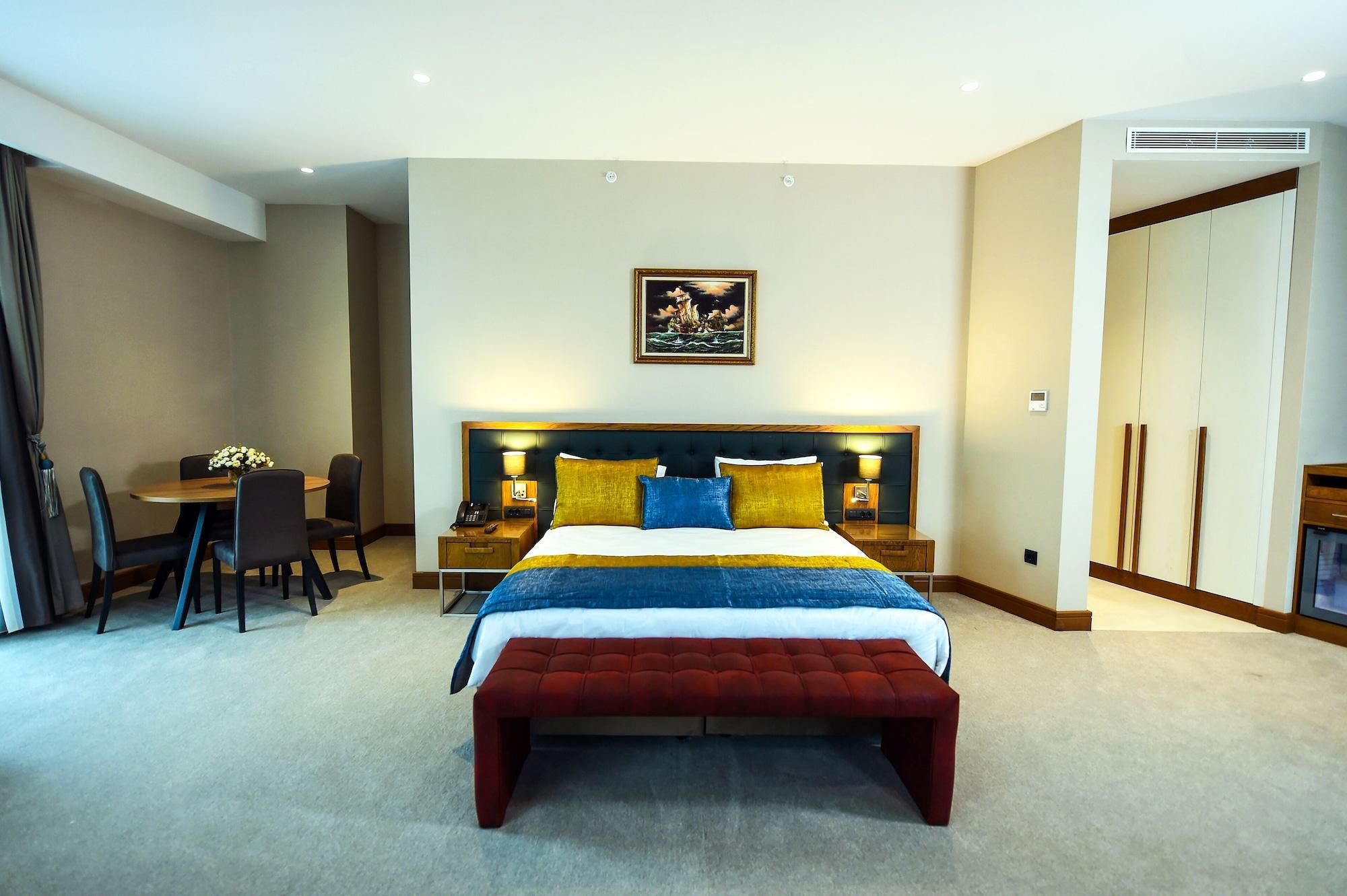 Cher Hotel & Spa Taksim Istanbul Exterior photo Suite