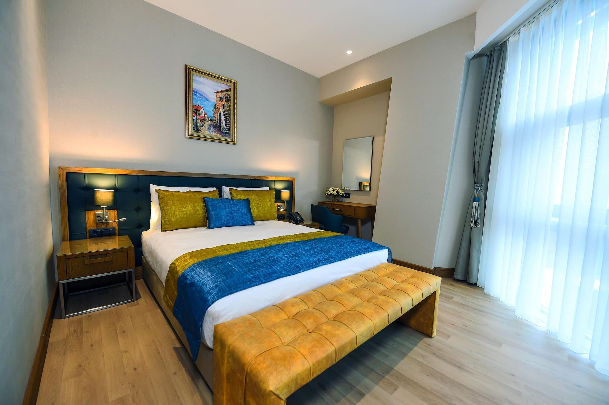 Cher Hotel & Spa Taksim Istanbul Exterior photo A bedroom at the hotel